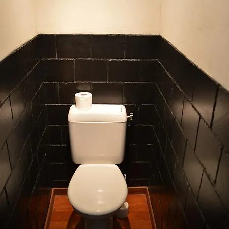 La Maison D'hoursentut Hotel 2*